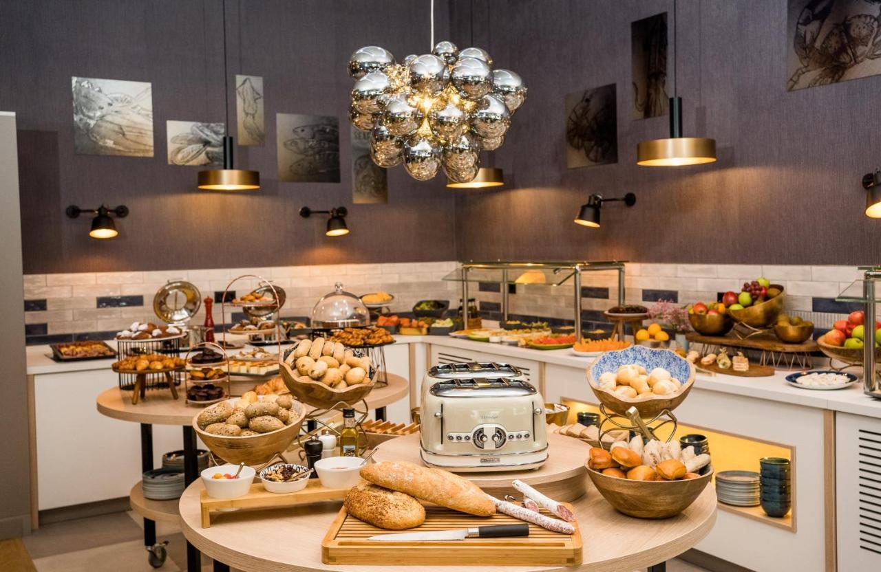 Leonardo Royal Hotel Barcelona Fira エクステリア 写真