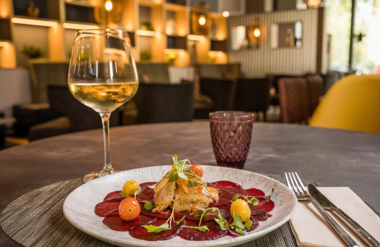 Leonardo Royal Hotel Barcelona Fira エクステリア 写真