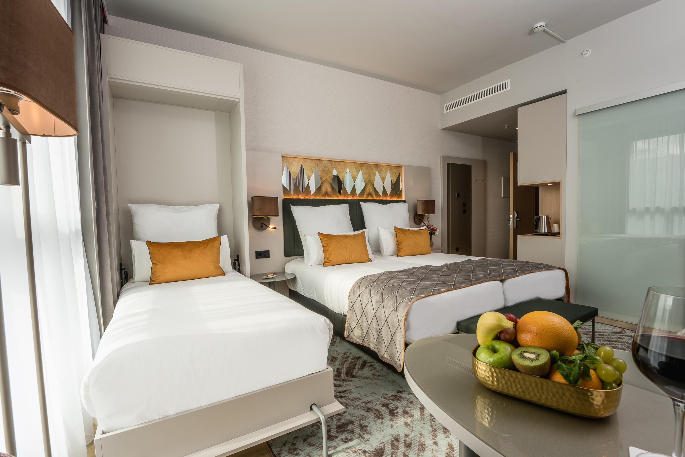 Leonardo Royal Hotel Barcelona Fira エクステリア 写真