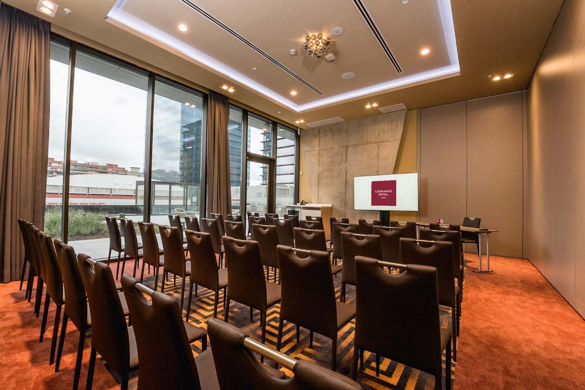Leonardo Royal Hotel Barcelona Fira エクステリア 写真