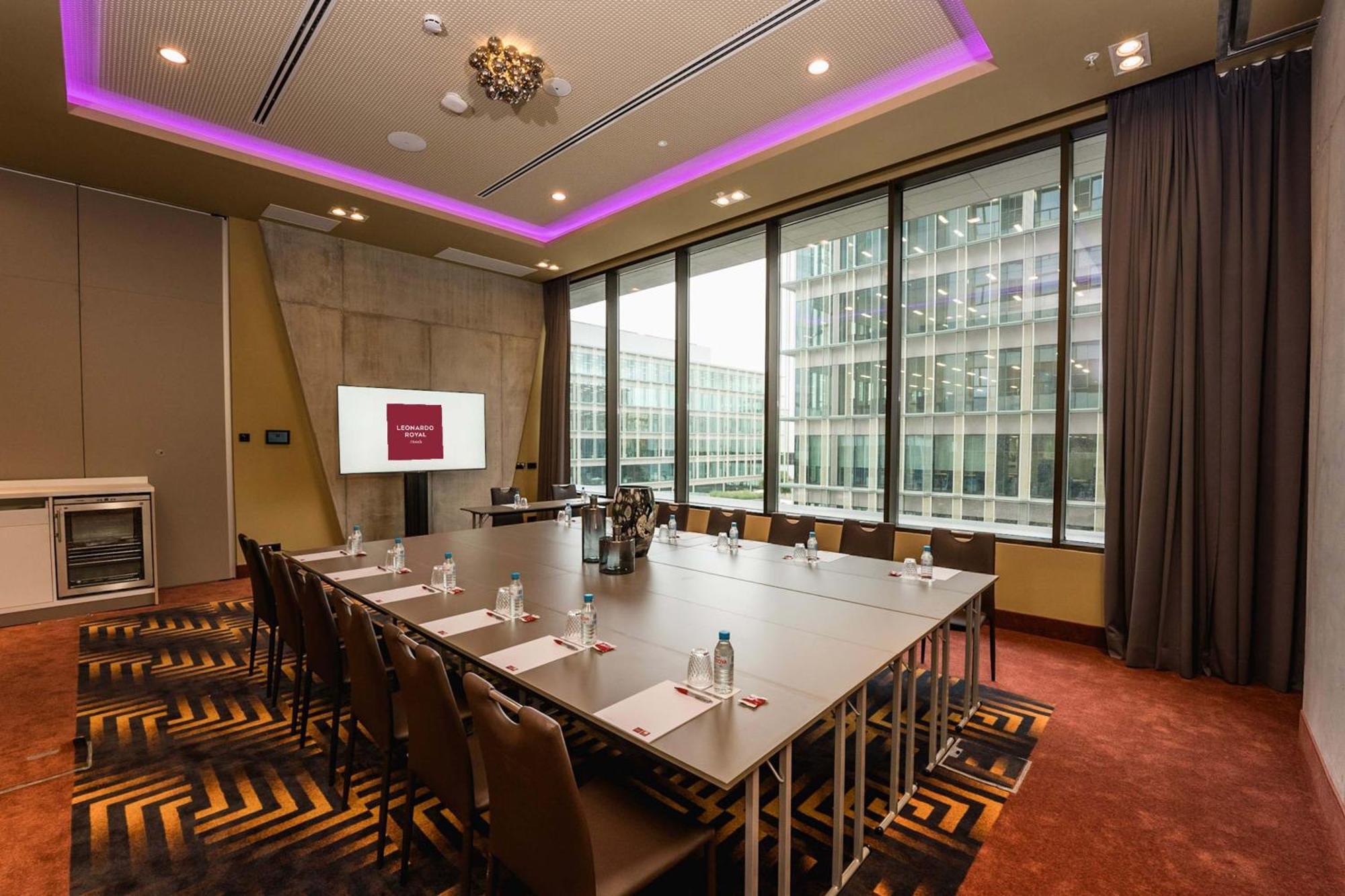 Leonardo Royal Hotel Barcelona Fira エクステリア 写真